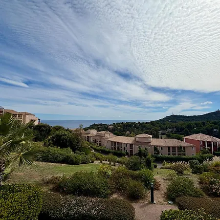 Апартаменты Magnifique Vue - 2 Pieces Climatise Avec Terrasse A Cap Esterel