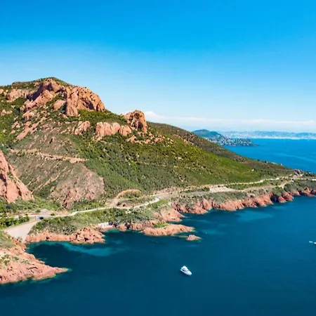 Lägenhet Magnifique Vue - 2 Pieces Climatise Avec Terrasse A Cap Esterel *