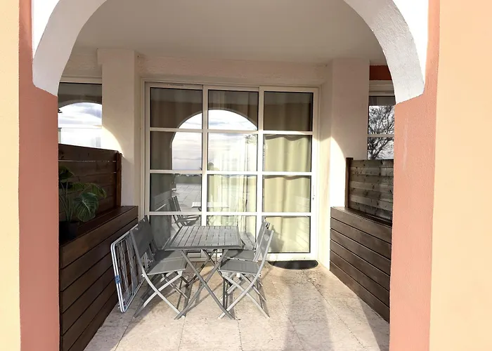 Magnifique Vue Mer - 2 Pieces Climatise Avec Terrasse A Cap Esterel Appartement Saint-Raphaël