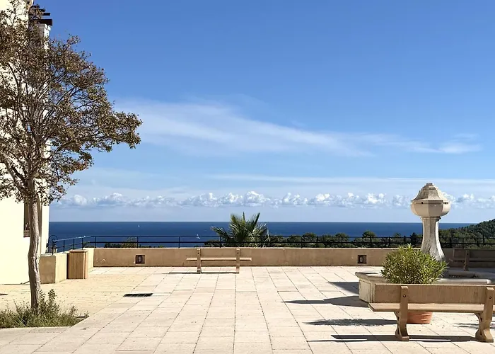 Magnifique Vue Mer - 2 Pieces Climatise Avec Terrasse A Cap Esterel Appartement *